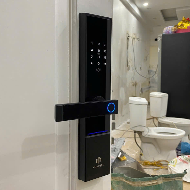 Khóa cửa vân tay HUMMER HM-626plus 2