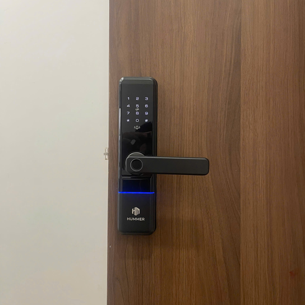 Khóa cửa vân tay HUMMER HM-616 3