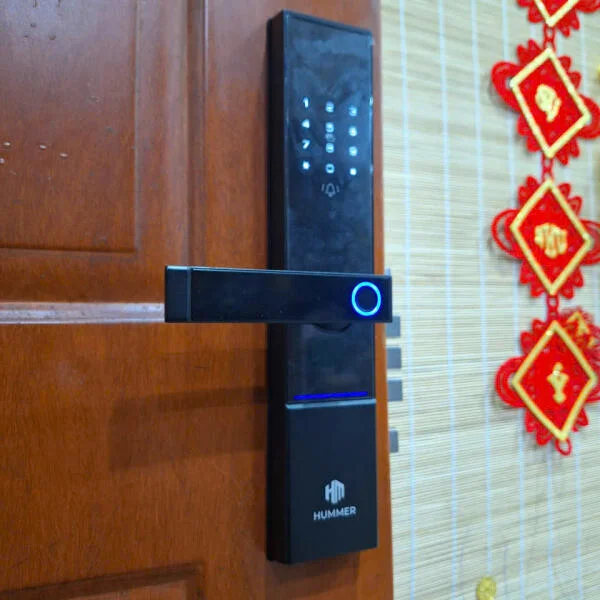Khóa vân tay HUMMER HM-626plus lắp đặt tại KĐT Dương Nội, Hà Đông